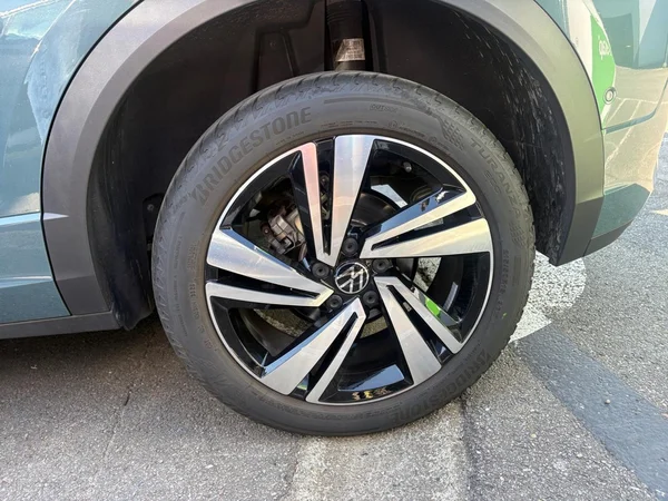 VOLKSWAGEN T-Roc (2025) — foto 13 van 13