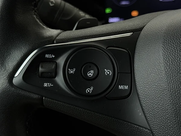 OPEL Mokka (2022) — foto 9 van 29
