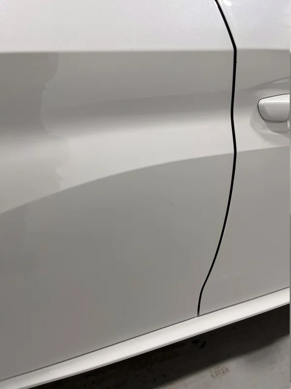 Peugeot E-208 (2021) — foto 39 van 51