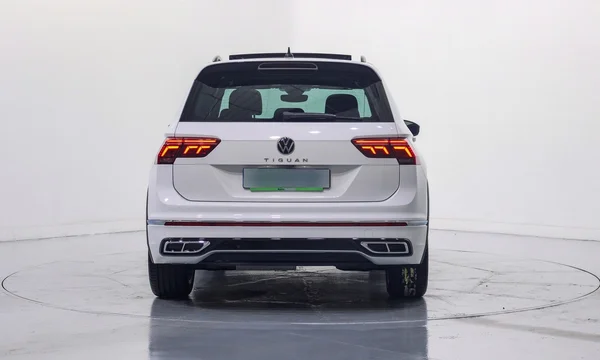 Volkswagen Tiguan (2022) — foto 34 van 47