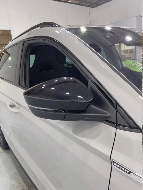 Skoda Karoq (2022) — foto 33 van 49