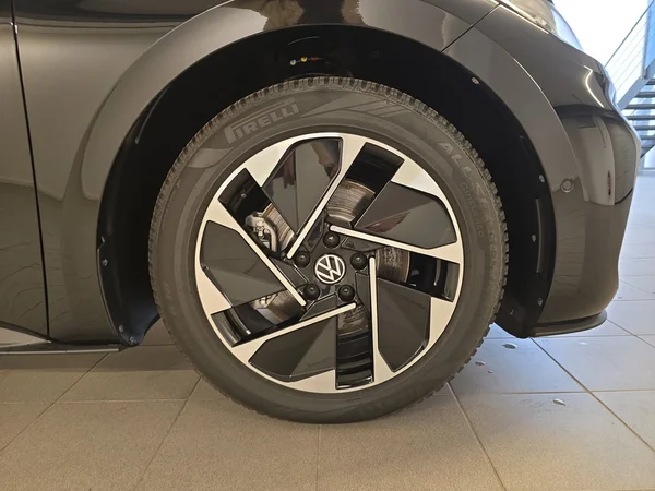 VOLKSWAGEN ID.3 (2025) — foto 10 van 21