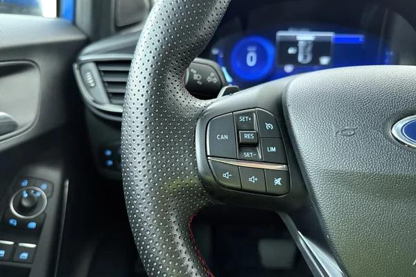 Ford Puma (2022) — foto 6 van 28