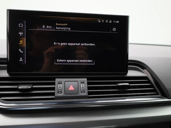 Audi Q5 (2023) — foto 15 van 44