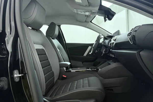 Citroen C4 (2025) — foto 19 van 21