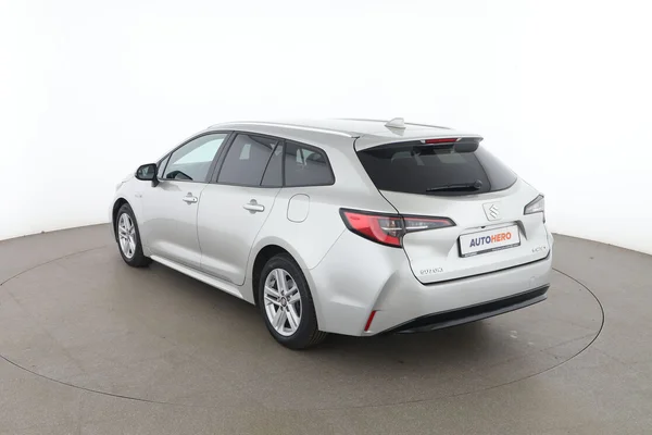 Suzuki Swace (2022) — foto 10 van 16