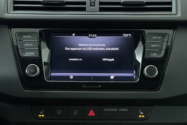 Skoda Fabia Sw (2020) — foto 3 van 19