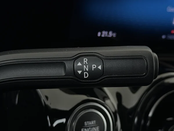 MERCEDES B 180 (2020) — foto 4 van 25
