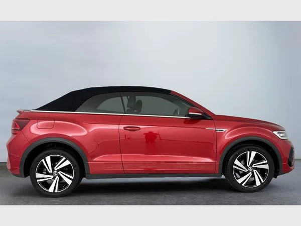 Volkswagen T-Roc Cabriolet (2022) — foto 9 van 15