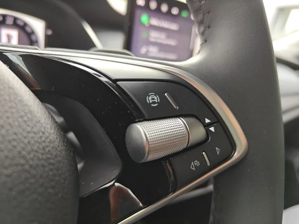SKODA Octavia Combi (2026) — foto 9 van 20