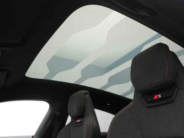 AUDI S e-tron GT (2024) — foto 14 van 35