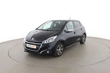 Peugeot 208 fac97672-fef5-4a1a-901e-9969237a7543