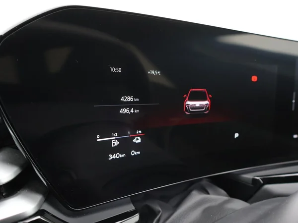 AUDI A5 Avant e-hybrid (PHEV) (2026) — foto 6 van 25
