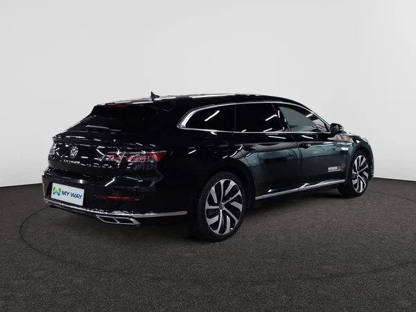 VOLKSWAGEN Arteon Shooting Brake (2024) — foto 8 van 15