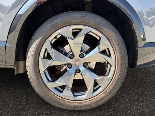 CUPRA Formentor (2025) — foto 18 van 25