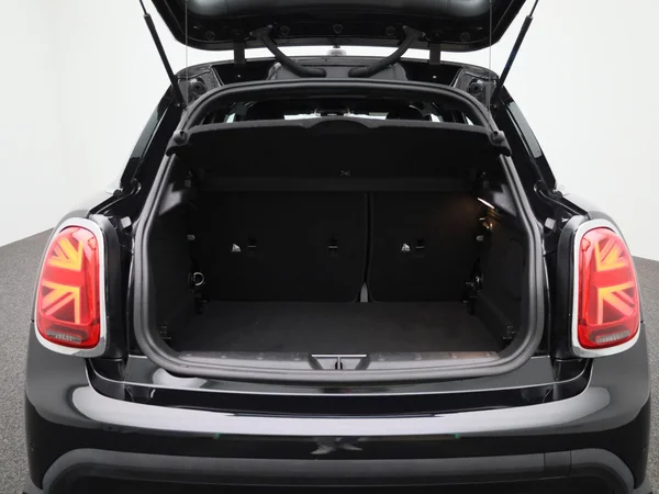 MINI One (2022) — foto 4 van 32