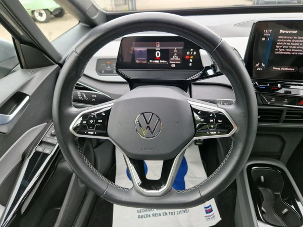 VOLKSWAGEN ID.3 (2023) — foto 5 van 28