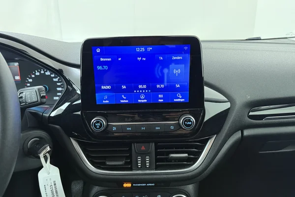 Ford Fiesta (2023) — foto 3 van 17