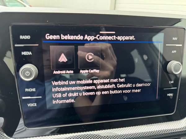 VOLKSWAGEN T-Cross (2025) — foto 21 van 24