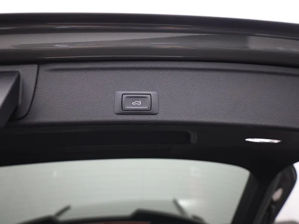 AUDI A4 Avant (2024) — foto 4 van 24