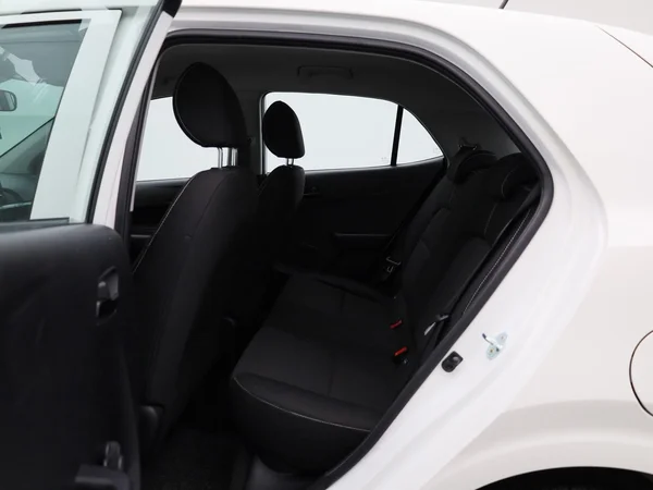 Kia Picanto (2021) — foto 2 van 36