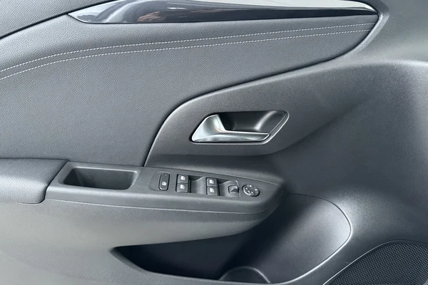 Opel Corsa (2022) — foto 8 van 21