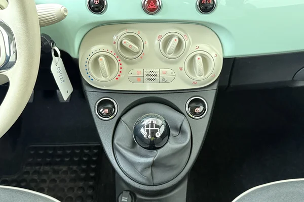 Fiat 500 (2019) — foto 4 van 19
