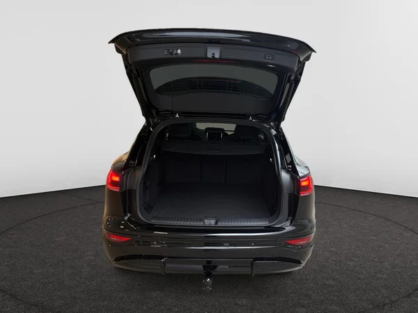 AUDI Q6 e-tron (2026) — foto 14 van 24