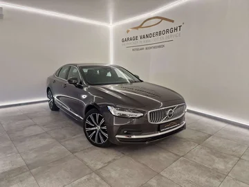 Volvo S90 (2025)