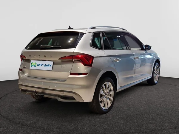 SKODA Kamiq (2023) — foto 18 van 23