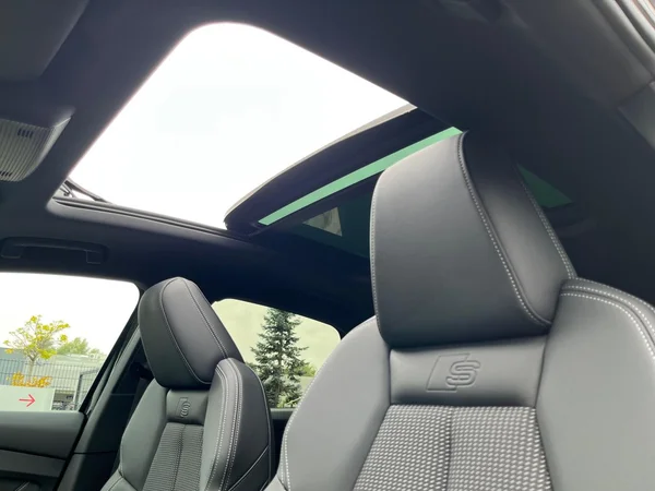 AUDI Q4 Sportback e-tron (2026) — foto 4 van 24