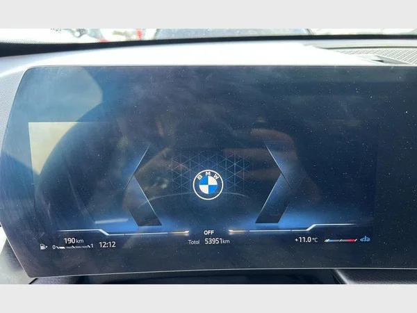 BMW SERIE X X1 (2022) — foto 6 van 32