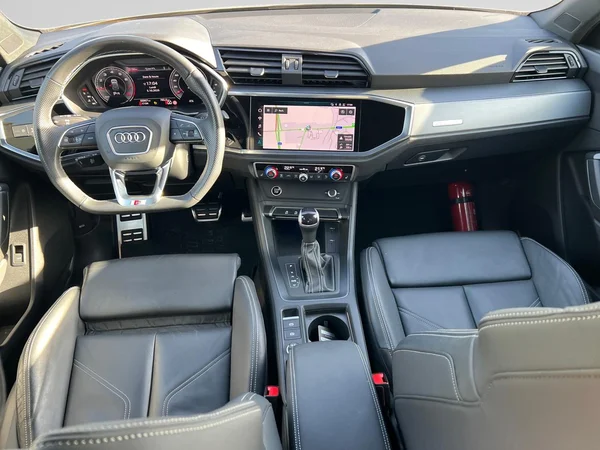 AUDI Q3 (2024) — foto 14 van 17