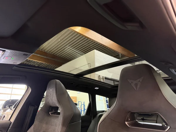 CUPRA Leon ST e-Hybrid (PHEV) (2026) — foto 24 van 24