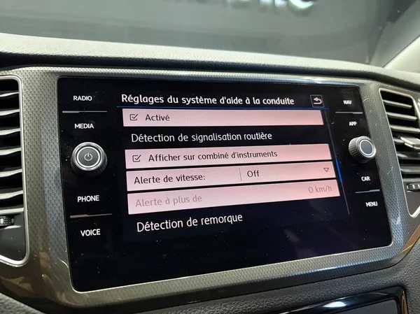 Volkswagen Golf (2020) — foto 6 van 28