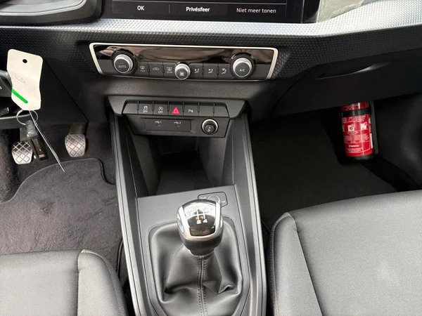 AUDI A1 Sportback (2023) — foto 3 van 20