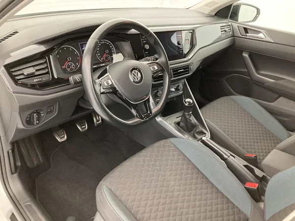 VOLKSWAGEN Polo (2020) — foto 33 van 35