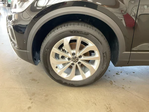 VOLKSWAGEN T-Roc (2025) — foto 14 van 22