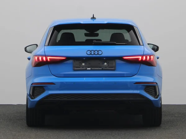 AUDI A3 Sportback PHEV (2021) — foto 17 van 20