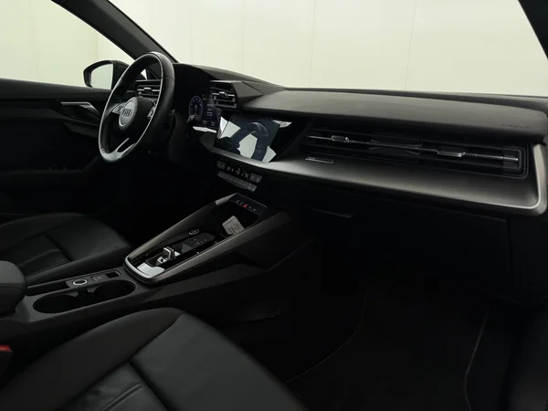 AUDI A3 (2021) — foto 3 van 29