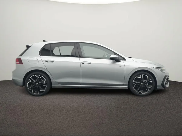 VOLKSWAGEN Golf VIII (2026) — foto 7 van 10