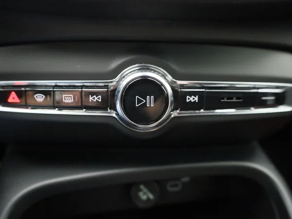 Volvo XC40 (2023) — foto 18 van 46