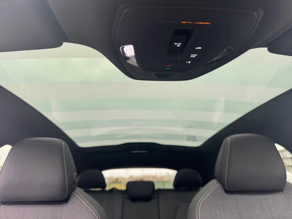 AUDI A6 Avant e-tron (2025) — foto 11 van 23