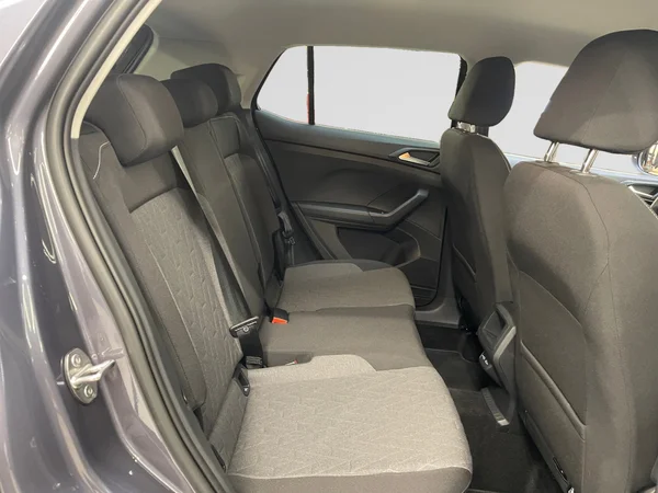 VOLKSWAGEN T-Cross (2026) — foto 14 van 24