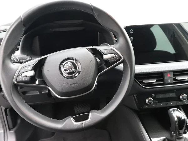 SKODA Kamiq (2024) — foto 16 van 17