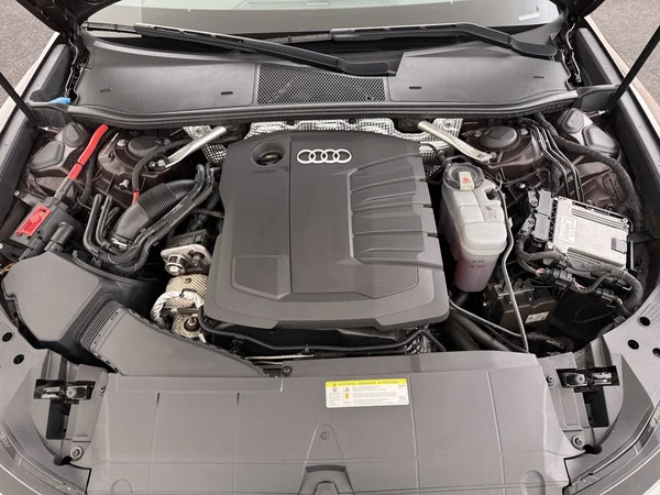AUDI A6 (2020) — foto 9 van 23