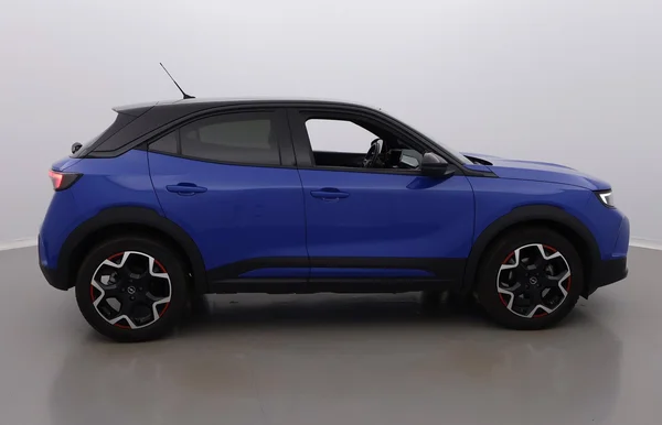 Opel Mokka (2022) — foto 33 van 36