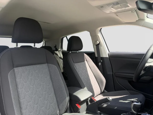 VOLKSWAGEN T-Cross (2025) — foto 16 van 19