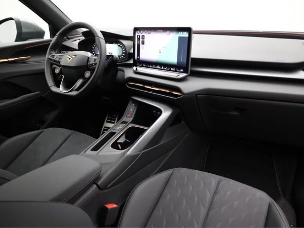 CUPRA Terramar e-Hybrid (PHEV) (2025) — foto 18 van 24