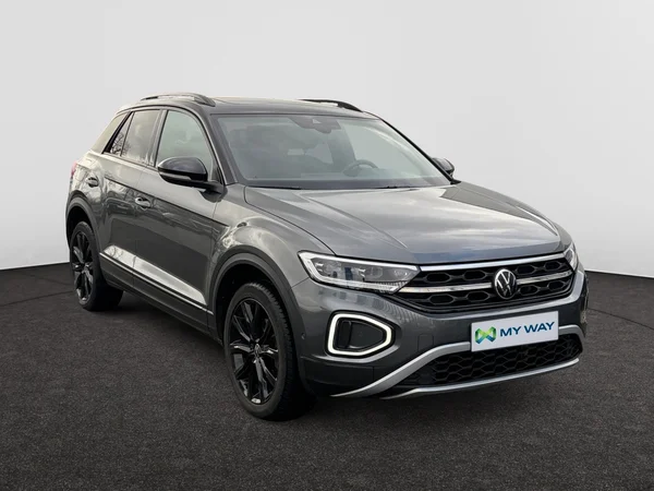 VOLKSWAGEN T-Roc (2022) — foto 6 van 11